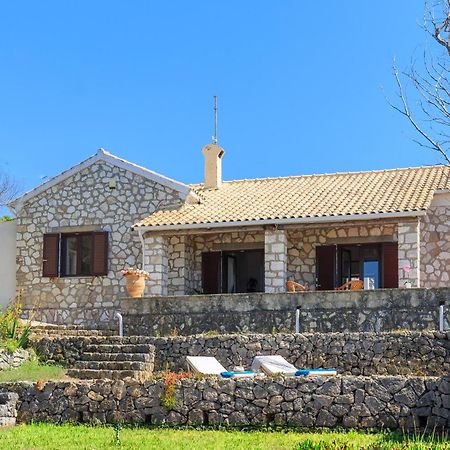 Villa Quietude Agios Stefanos Avliotes  Buitenkant foto