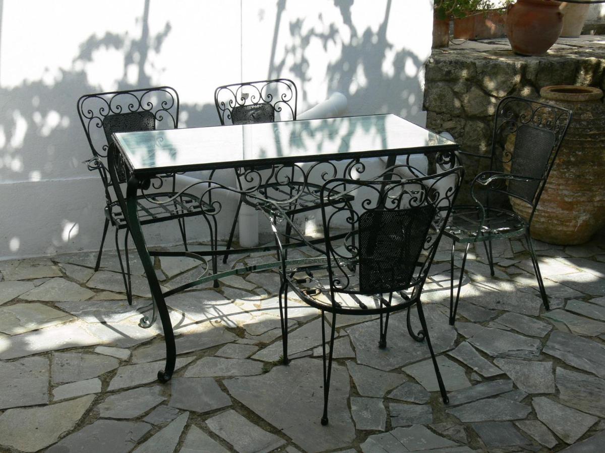 Villa Quietude Agios Stefanos Avliotes  Kamer foto