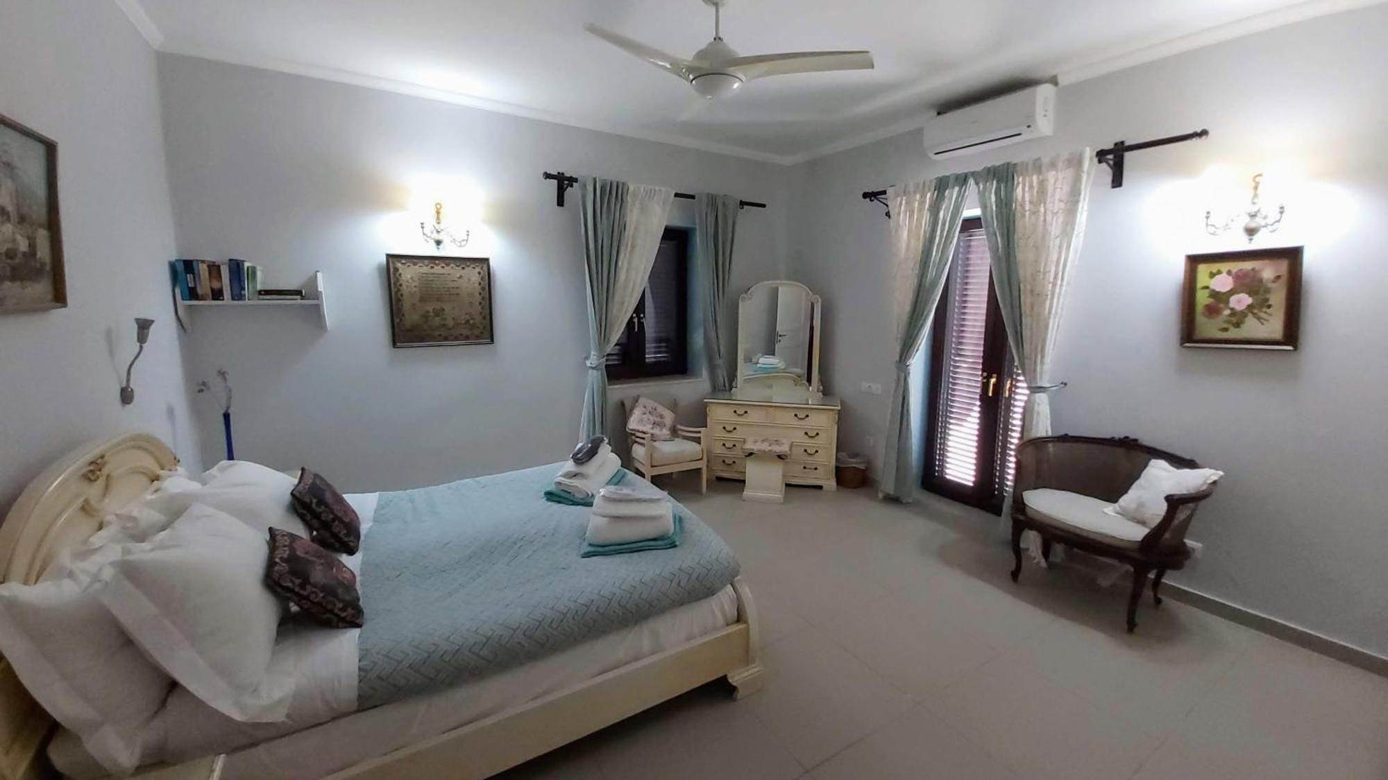 Villa Quietude Agios Stefanos Avliotes  Buitenkant foto