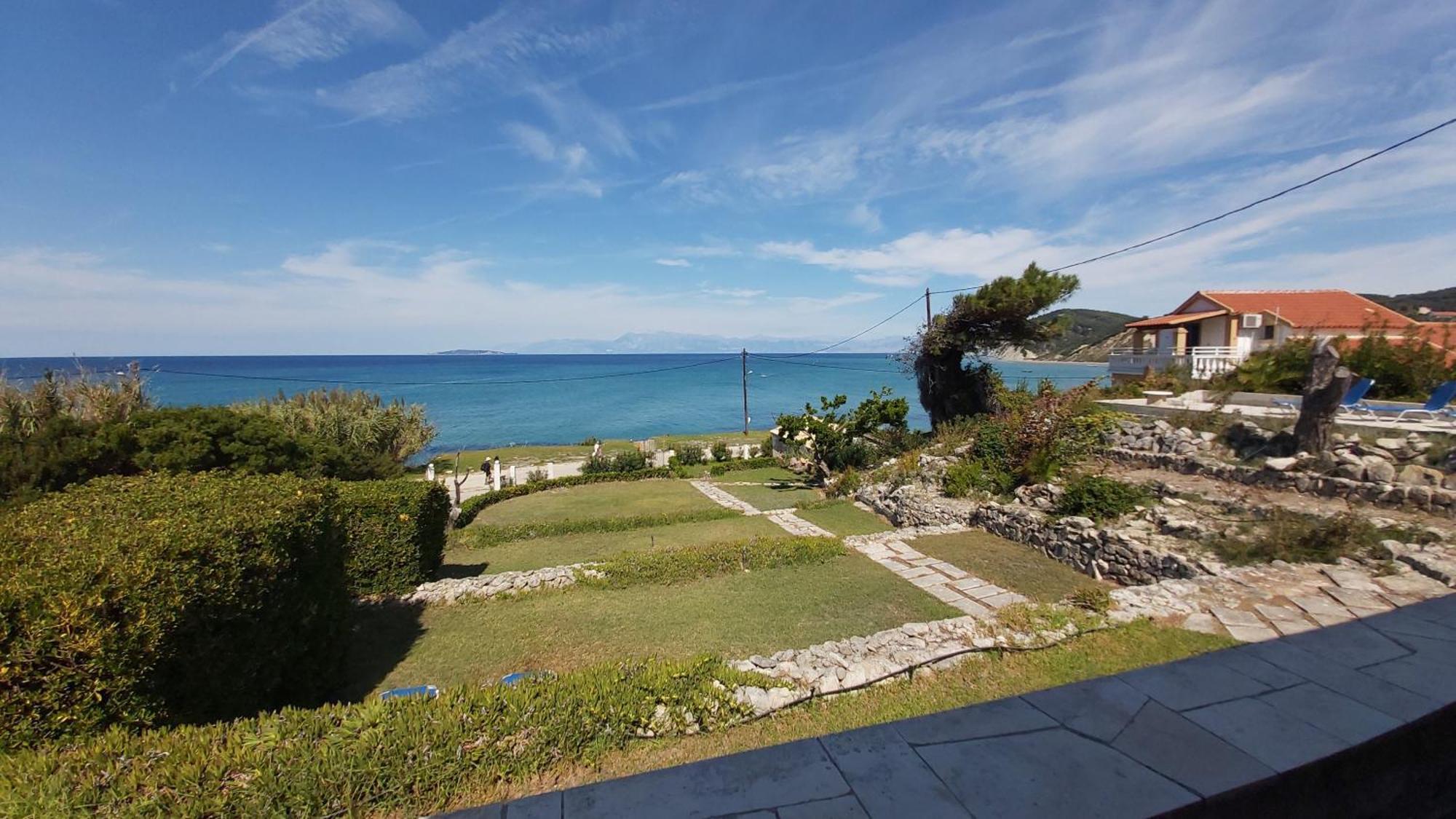 Villa Quietude Agios Stefanos Avliotes  Buitenkant foto